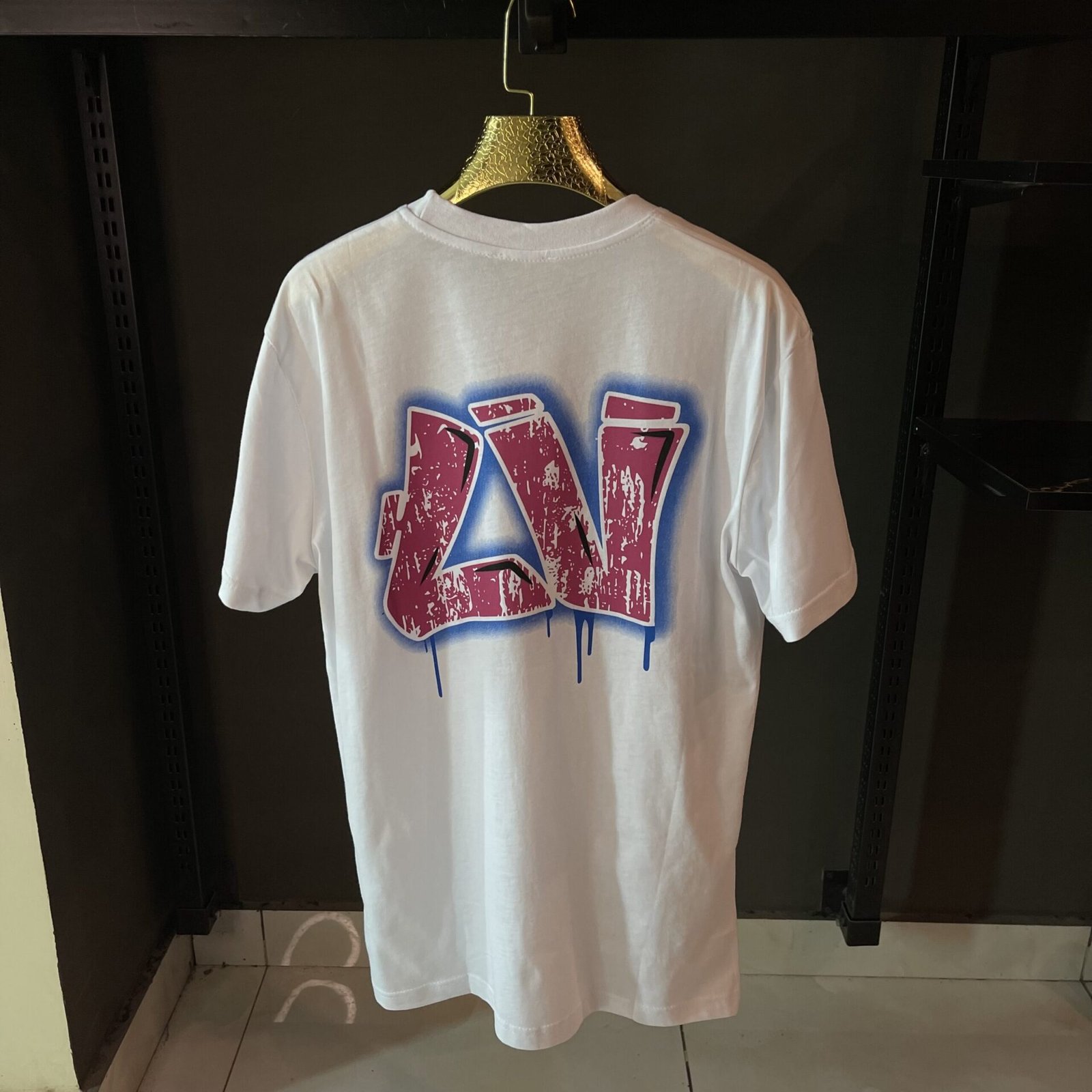 LOUIS VUITTON WHITE TSHIRT RED AND BLUE PRINT - The Nucleus Clothing