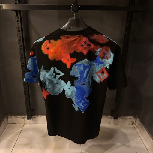Louis V Black T-Shirt Water Print - Image 2