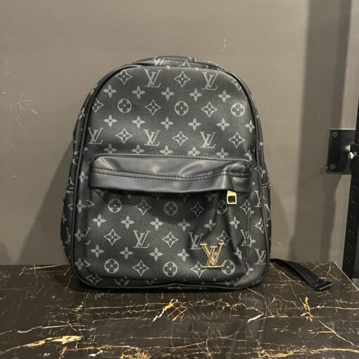 LOUIS V BLACK SHOULDER BAG