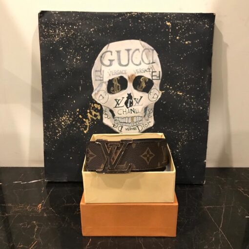 LOUIS V GOLDEN BUCKLE BELT