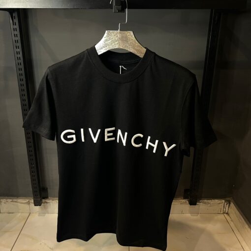 GV BLACK TSHIRT WHITE EMBROIDERY