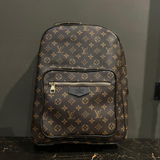 LOUIS V BROWN SHOULDER BAG