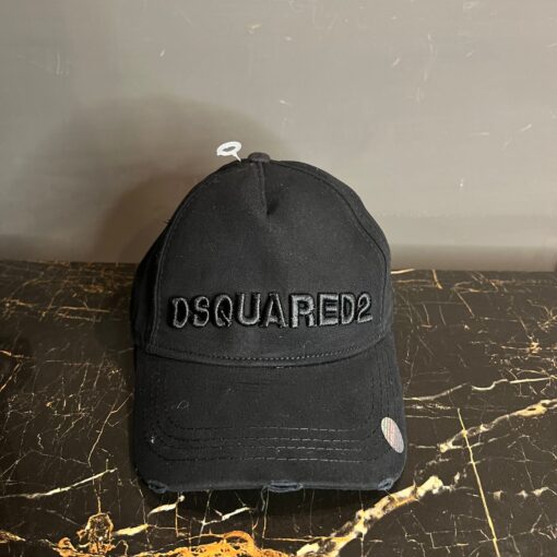 DSQ BLACK CAP