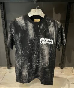 GC BLACK TSHIRT TEXTURE PRINT