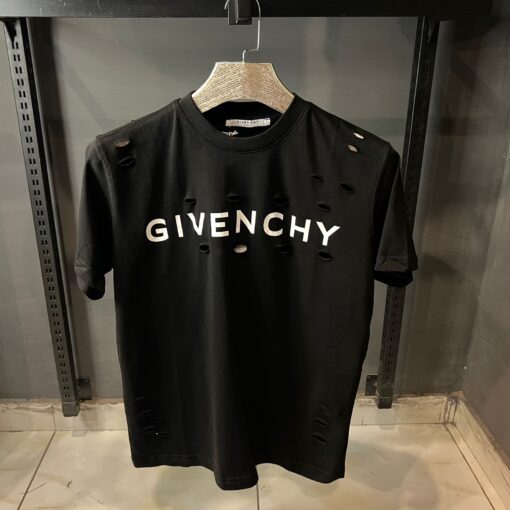 GV Black Archetype Logo Destroyed Over sized T-Shirt