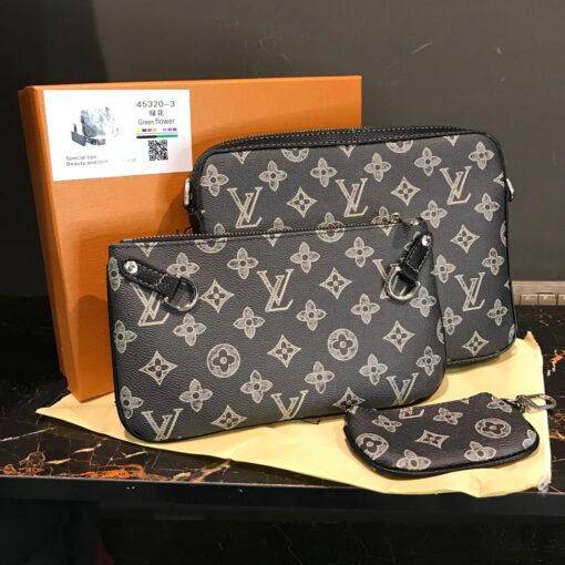 Louis V triple messenger bag - Image 4