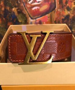 Alternative view of LOUIS V GOLDEN BUCKLE BELT