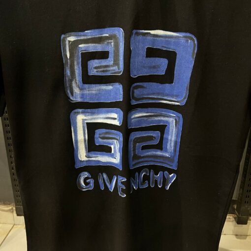 GV Blue 4G Black Tshirt - Image 2