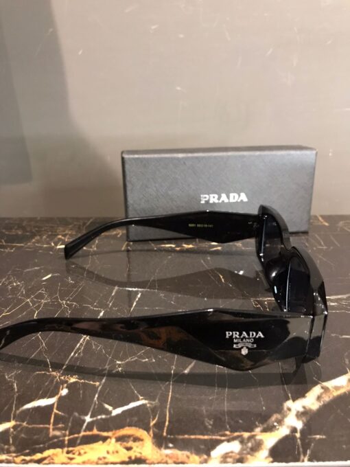 PD Trendy Black  Sunglasses - Image 3