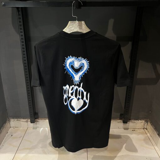 GV Black Tshirt With Mini Logo - Image 2