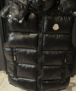 Alternative view of MN Maya Puffer sleeveless Jacket