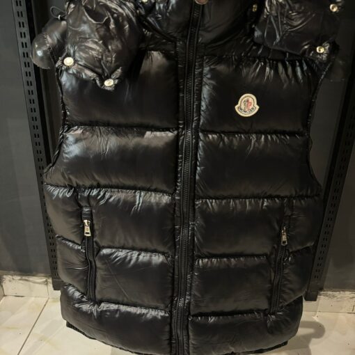 MN Maya Puffer sleeveless Jacket - Image 2