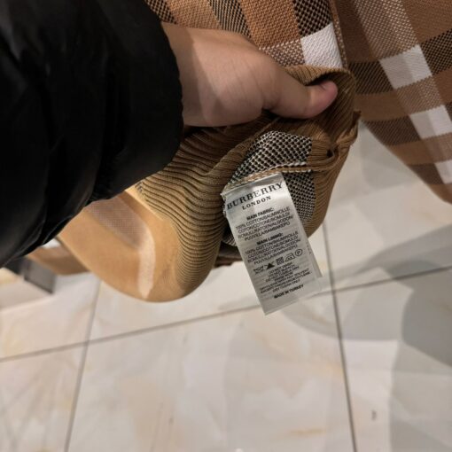 BR Vintage Check cardigan Sweater - Image 2