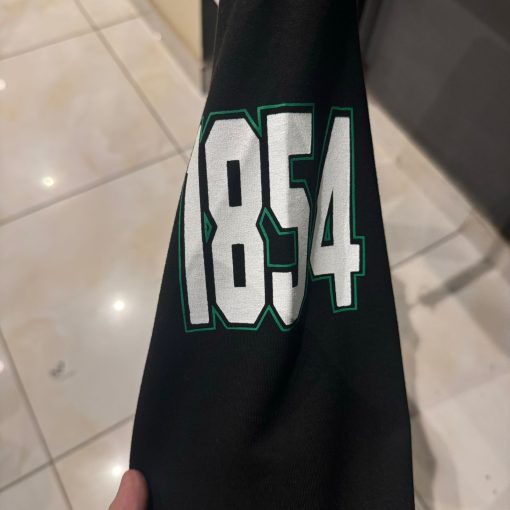 Louis V OffWhite Sweatshirt with Black Sleeves - Image 3