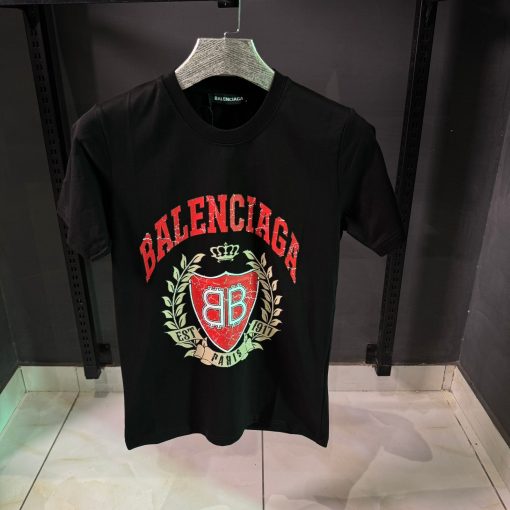 BB College Crest Logo Front Print T Shirt