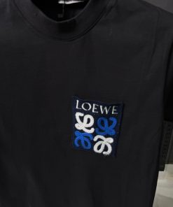 Alternative view of LOW Front Pocket Logo Patch Black T Shirt