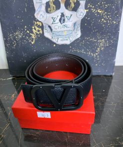 Alternative view of VL Black Logo Signature Leather Belt
