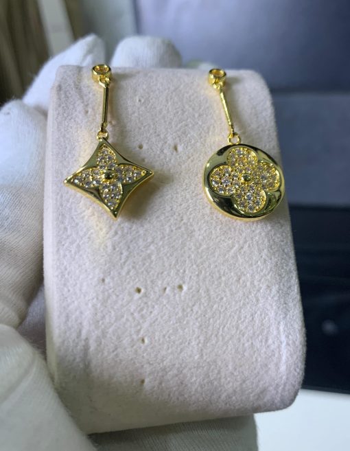 Louis V Color Blossom Star Ear Stud