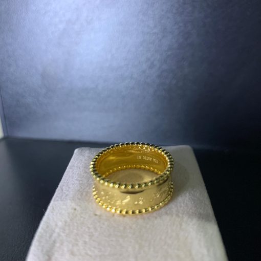VCA Perlee Signature Ring - Image 2