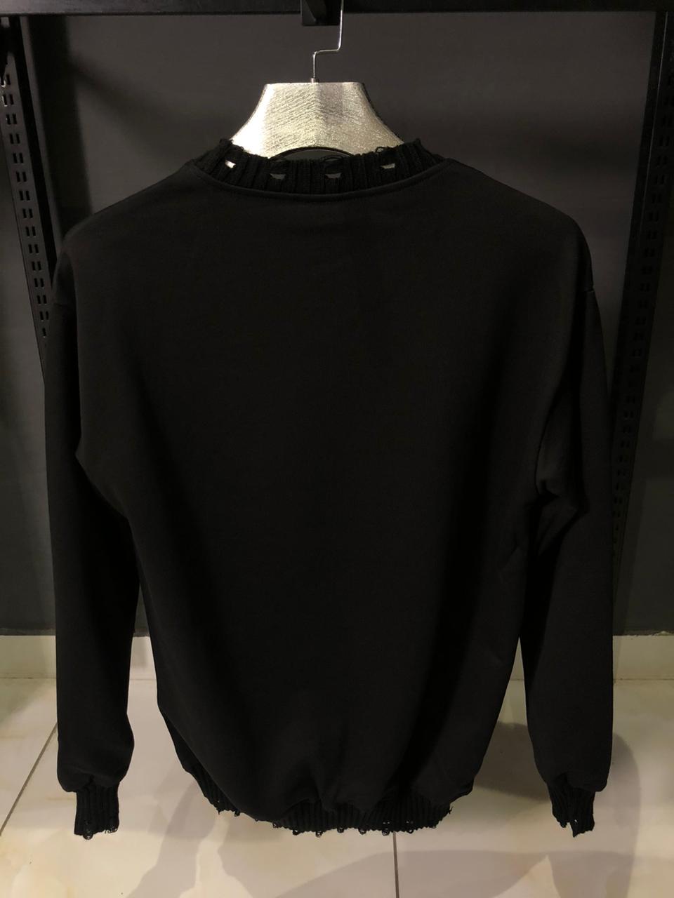 BB Black Embossed Logo Sweatshirt - Image 4