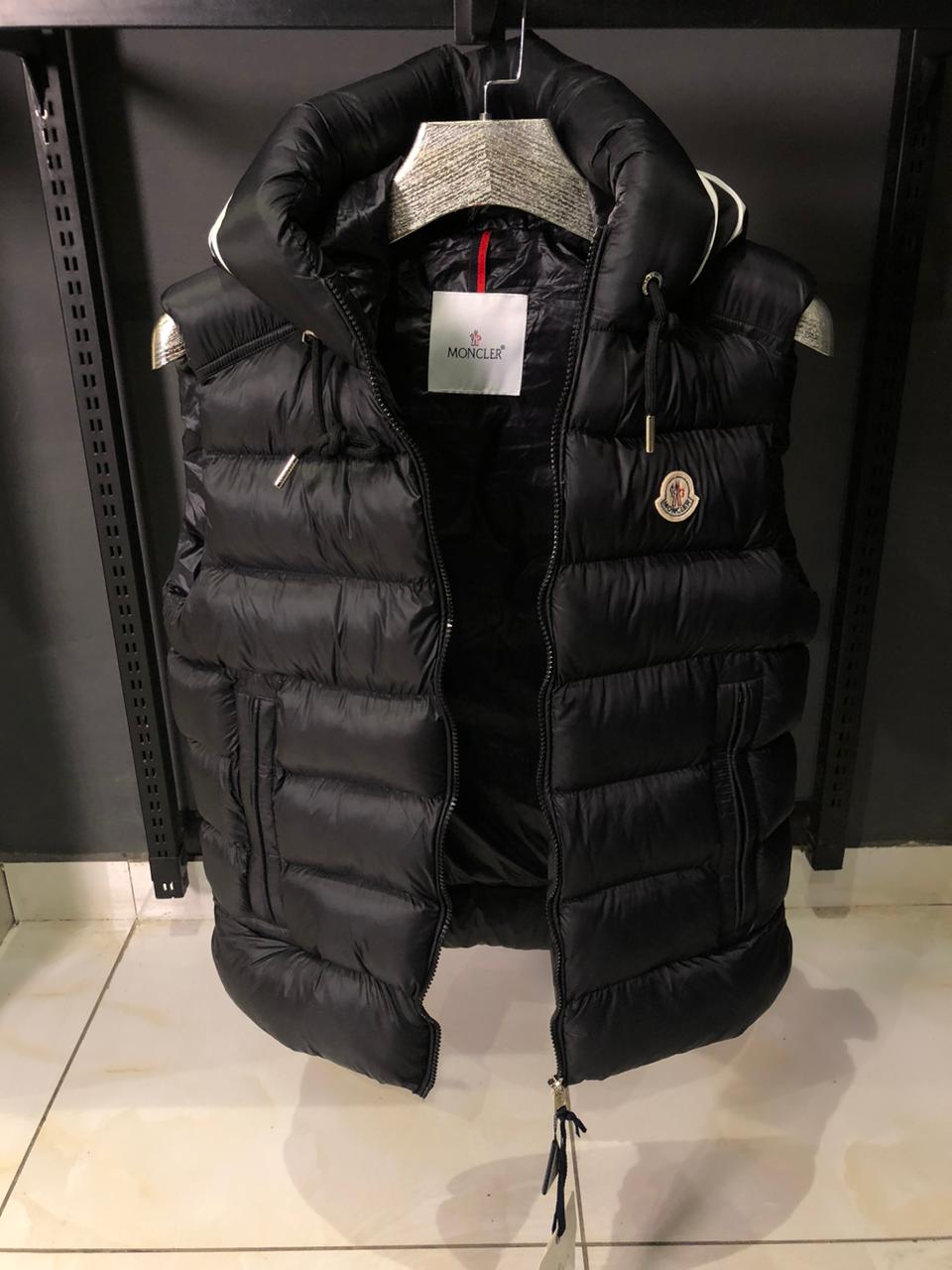 MN Cardamine Puffer Sleeveless Jacket - Image 2