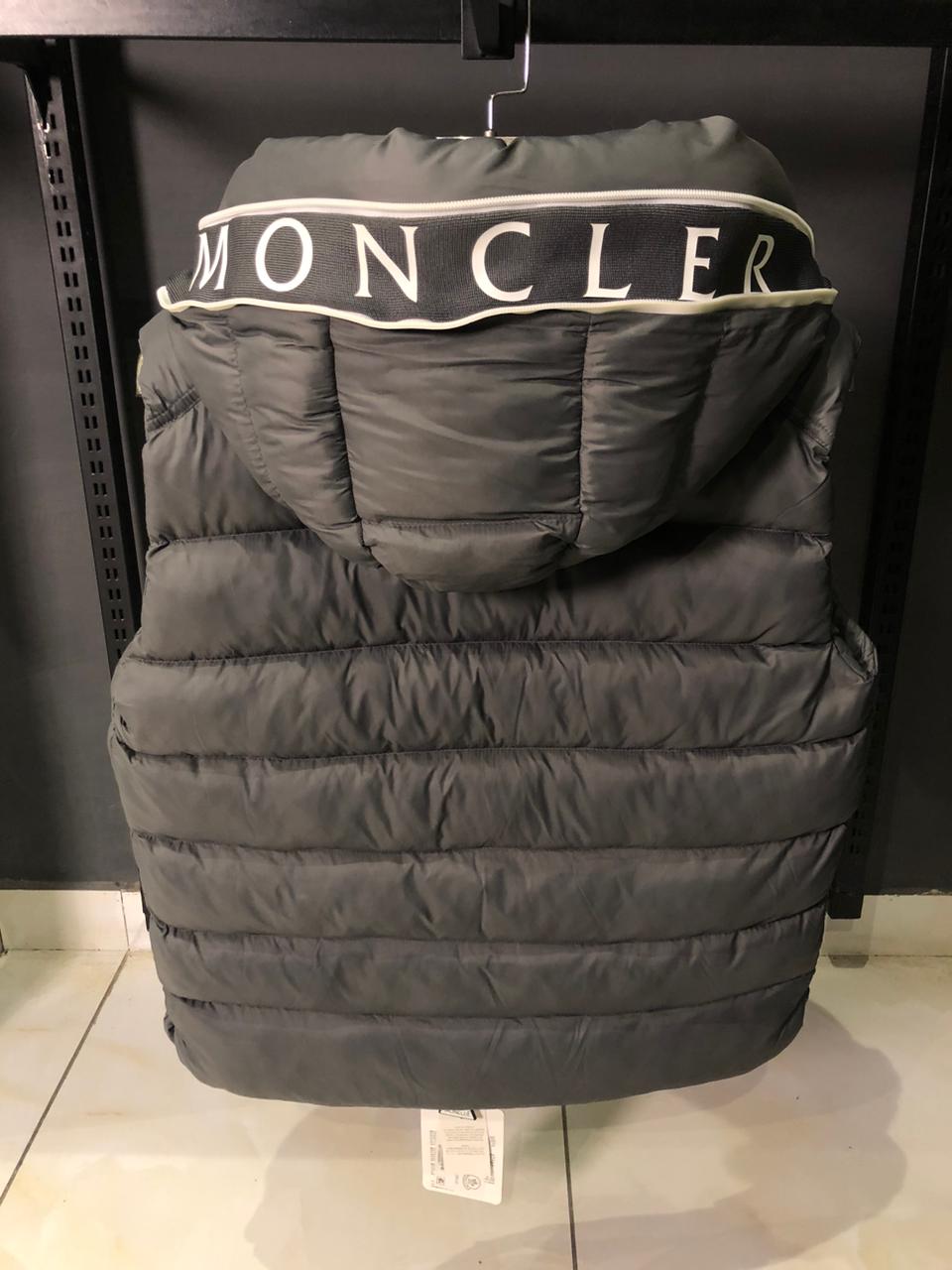 MN Cardamine Puffer Sleeveless Jacket Grey - Image 6