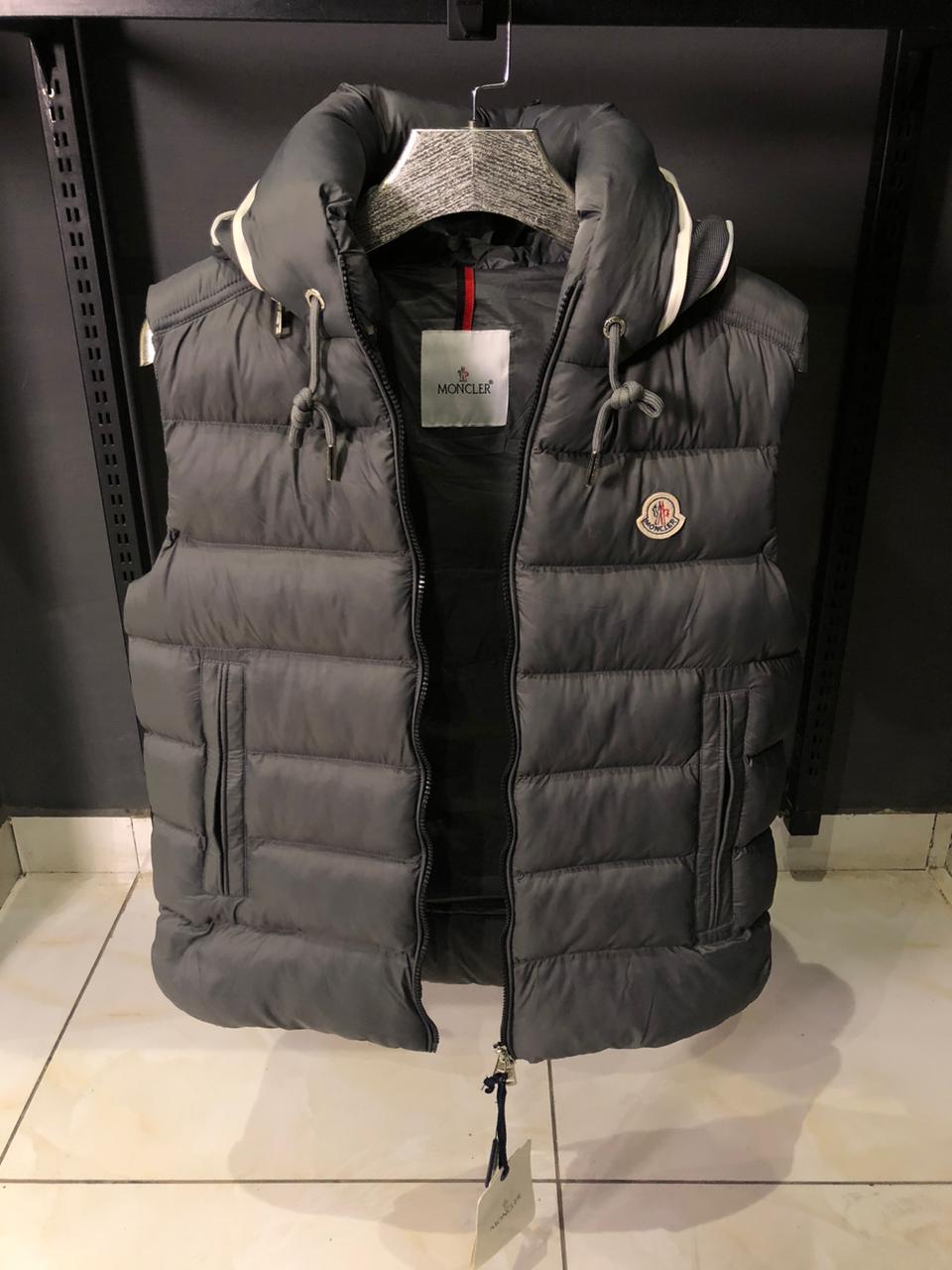 MN Cardamine Puffer Sleeveless Jacket Grey - Image 5