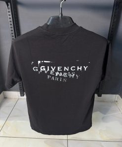 Alternative view of GV Paris Distorted Glitch Logo T Shirt Black