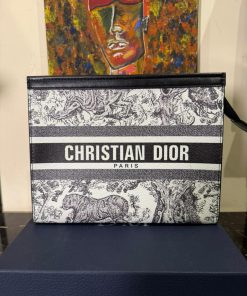 Alternative view of CD Paris Toile Print Premium Organizer Pouch